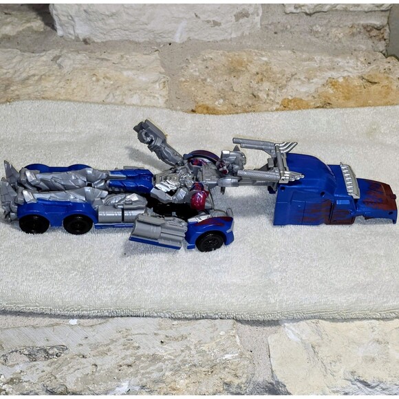 Hasbro Transformer The Last Knight Knight Armor Turbo Changer Optimus Prime Used - Picture 5 of 7